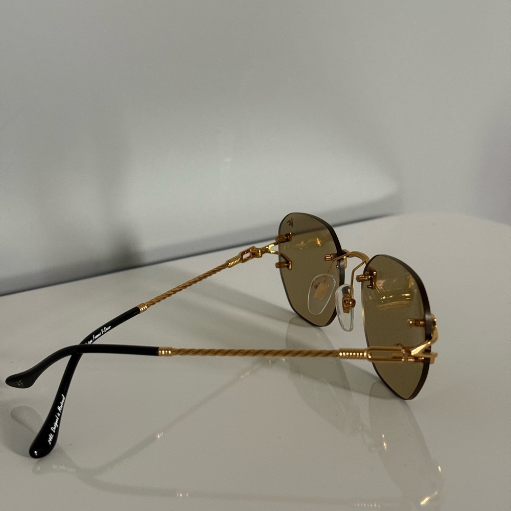 Gold Rimless Sunglasses - Picture 2 of 4